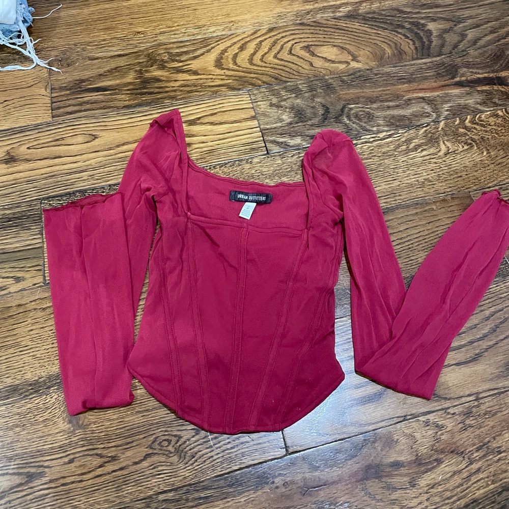 Cute red crop top long sleeves